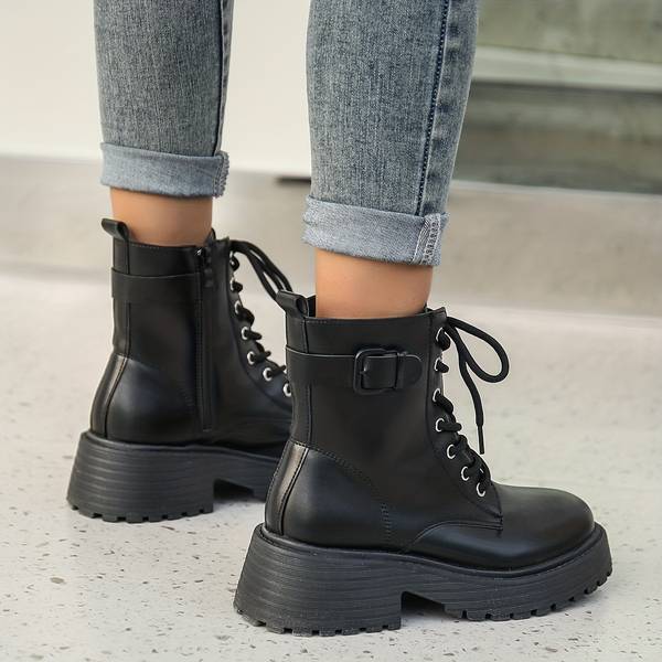 Kunstleder Damenstiefel elegant und zeitlos für jeden Anlass – Emilia