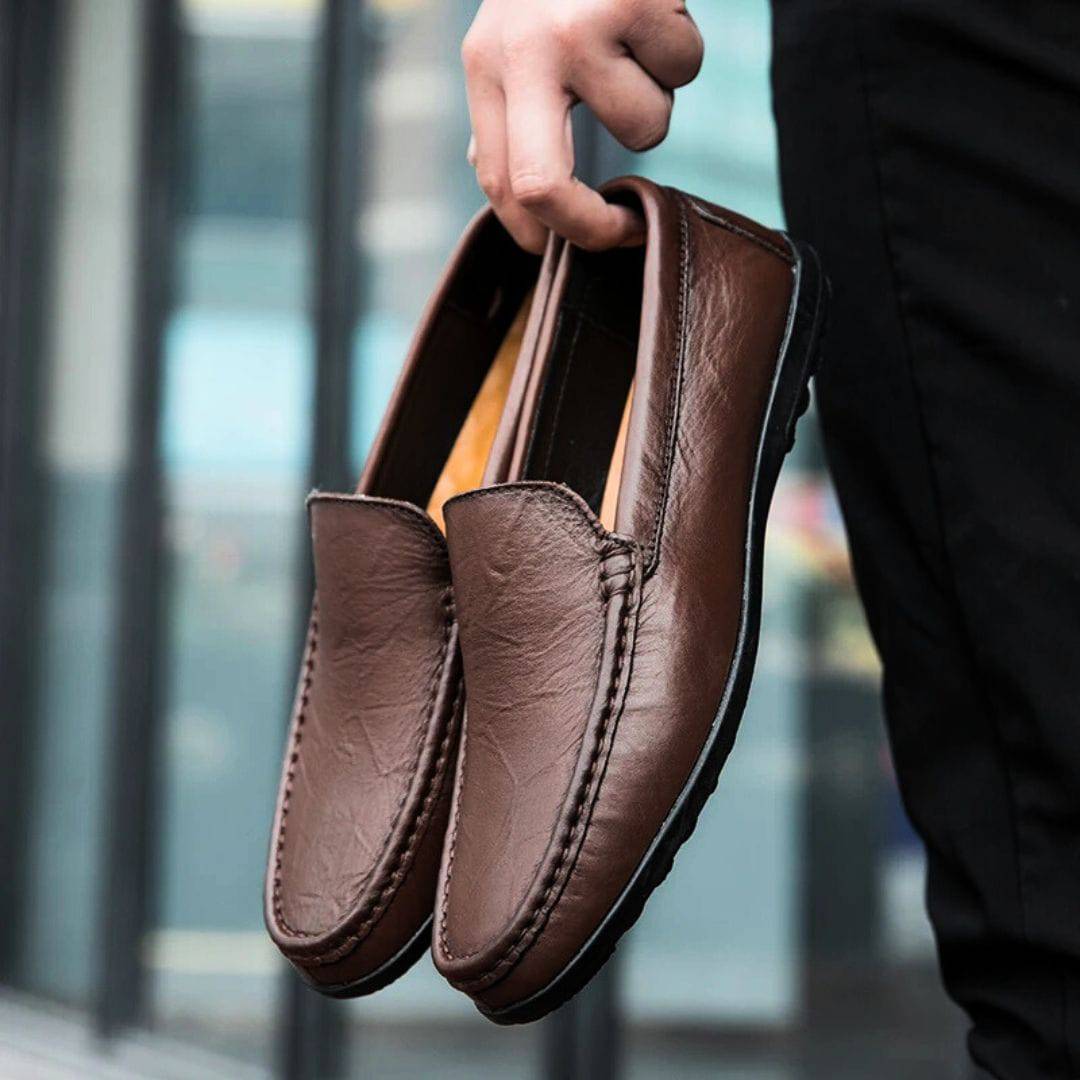 Herren Kunstleder Slipper für zeitlose Eleganz – Daniel