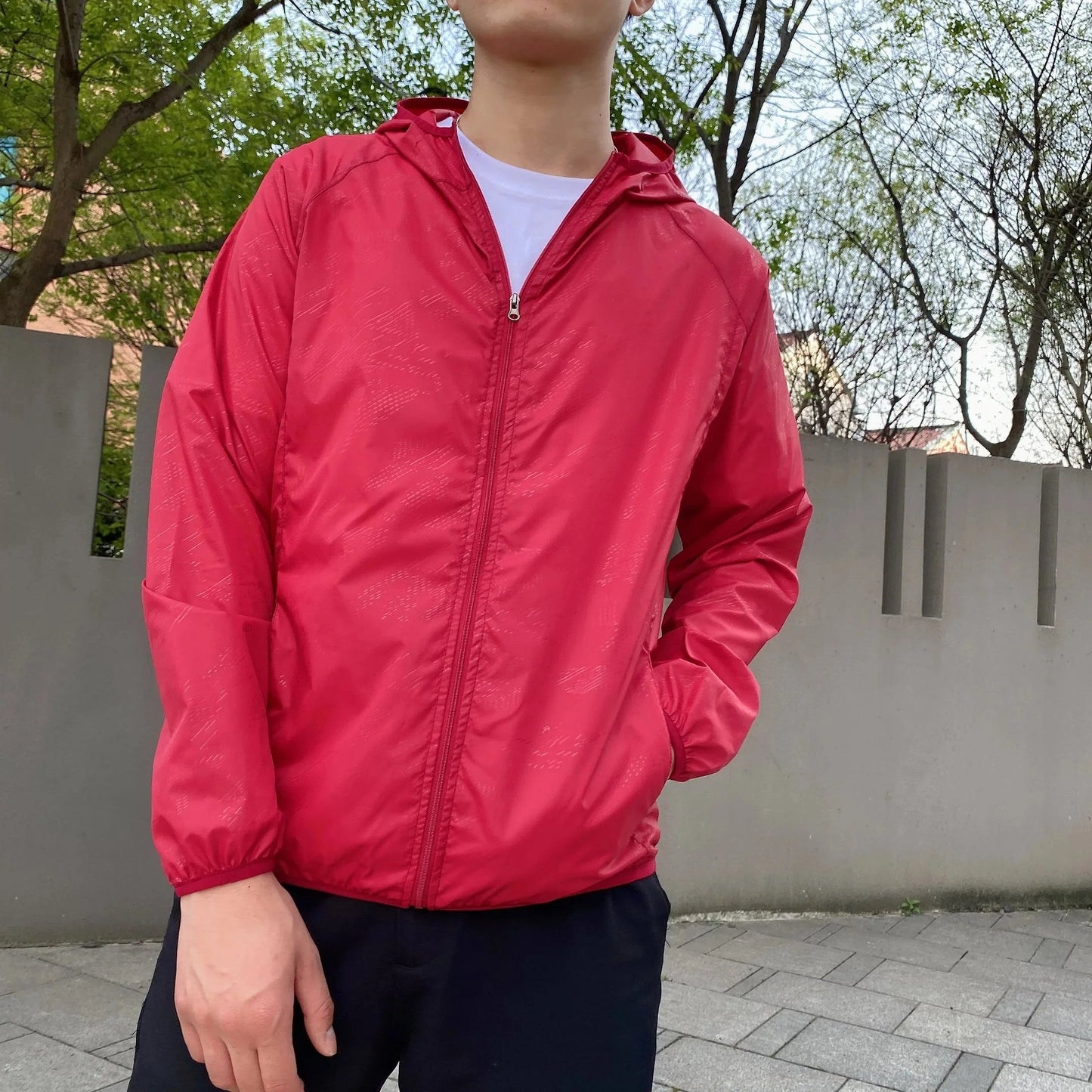 Leichte Kapuzenjacke für Damen - Image 9