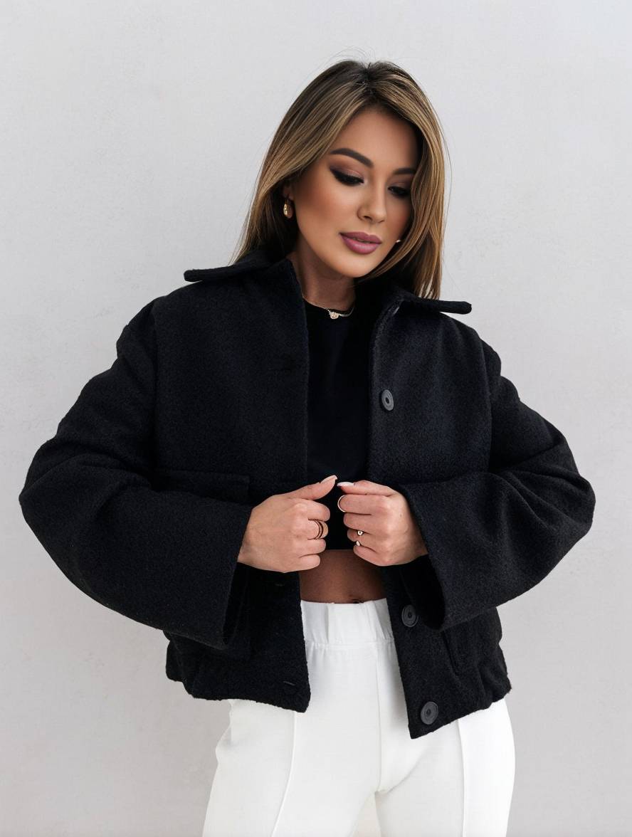 Kurze Button-Down Jacke für Damen - Image 10