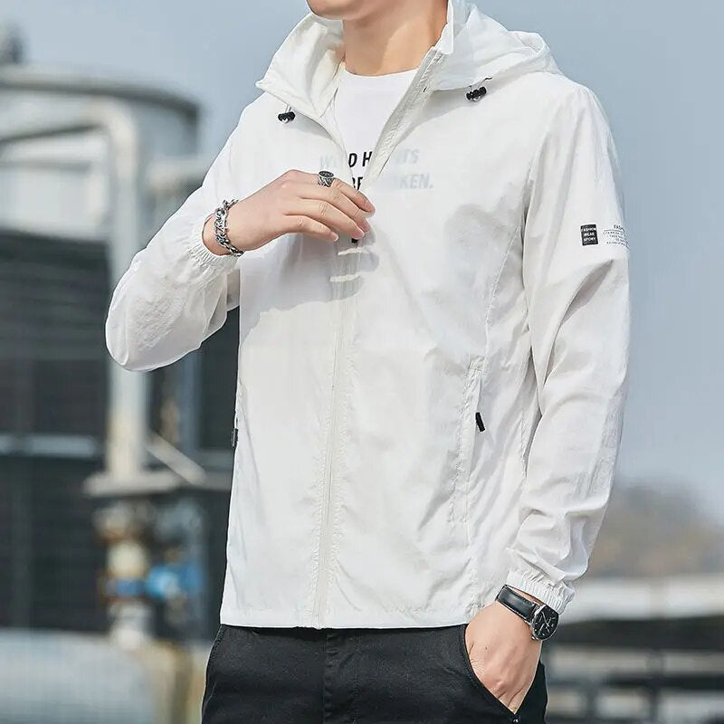 Wasserdichte Herrenjacke: Wind- und Regenschutz mit Stil – Leonard