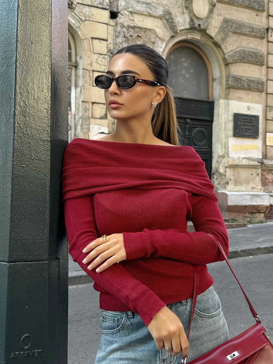 Off-Shoulder Stricktop Damen – Stylisch & Bequem für jeden Anlass – Sophia