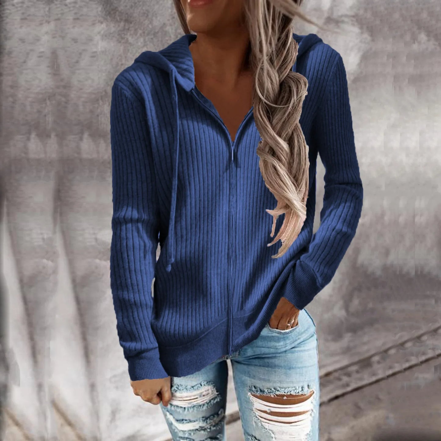 Figurbetonter Hoodie mit Reißverschluss für Damen - Image 3