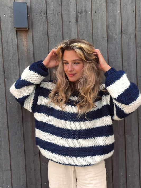 Übergroßer Gestreifter Pullover für Damen - Image 1